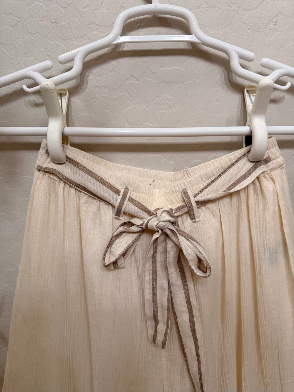 NWT POL Cream Boho Tiered Ruffle Pants - Picture 4 of 10